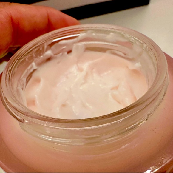Herbivore Pink Cloud Moisturizer - Picture 4 of 5